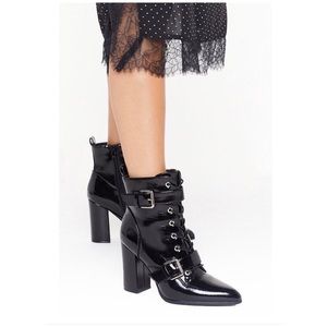 Nasty Gal Faux Patent Leather Heeled Boot Sz 5 NIB